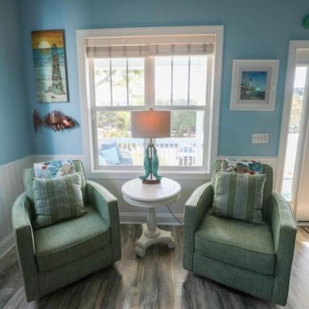 Atlantis Blue - Relaxing Beach Getaway Home Directly Across The Street From Beach Access! Home Kure Beach Exterior photo